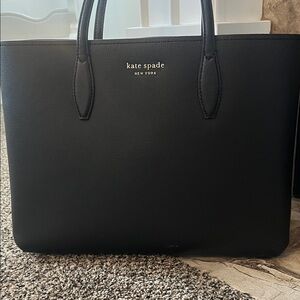 Kate Spade Classic Saffiano leather black tote